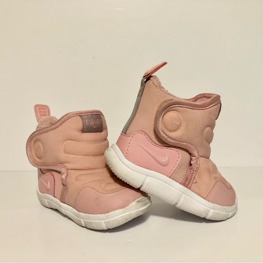 Nike Toddler Pink Sneakers
